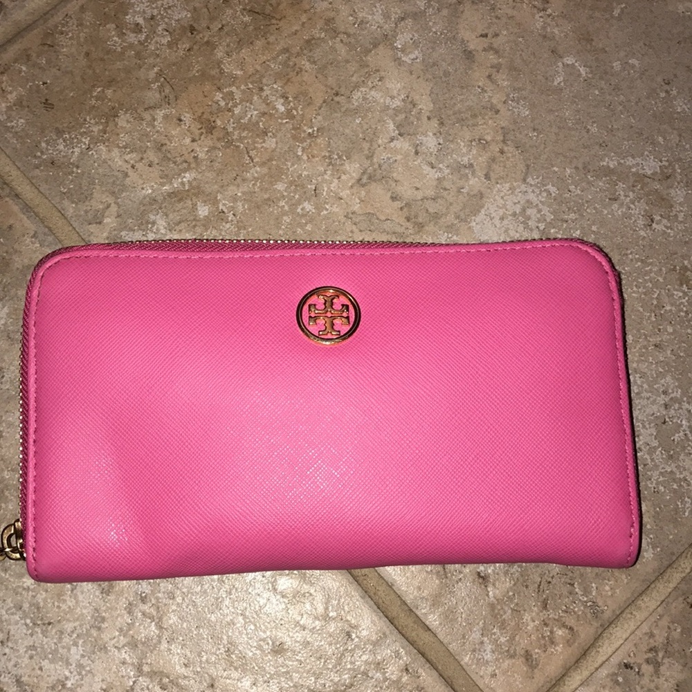 Hot pink Tory Burch wallet